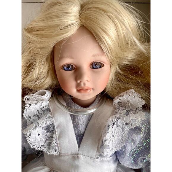 Pauline Bjonness-Jacobson Porcelain Alice in Wonderland Collectable Doll - Picture 1 of 8
